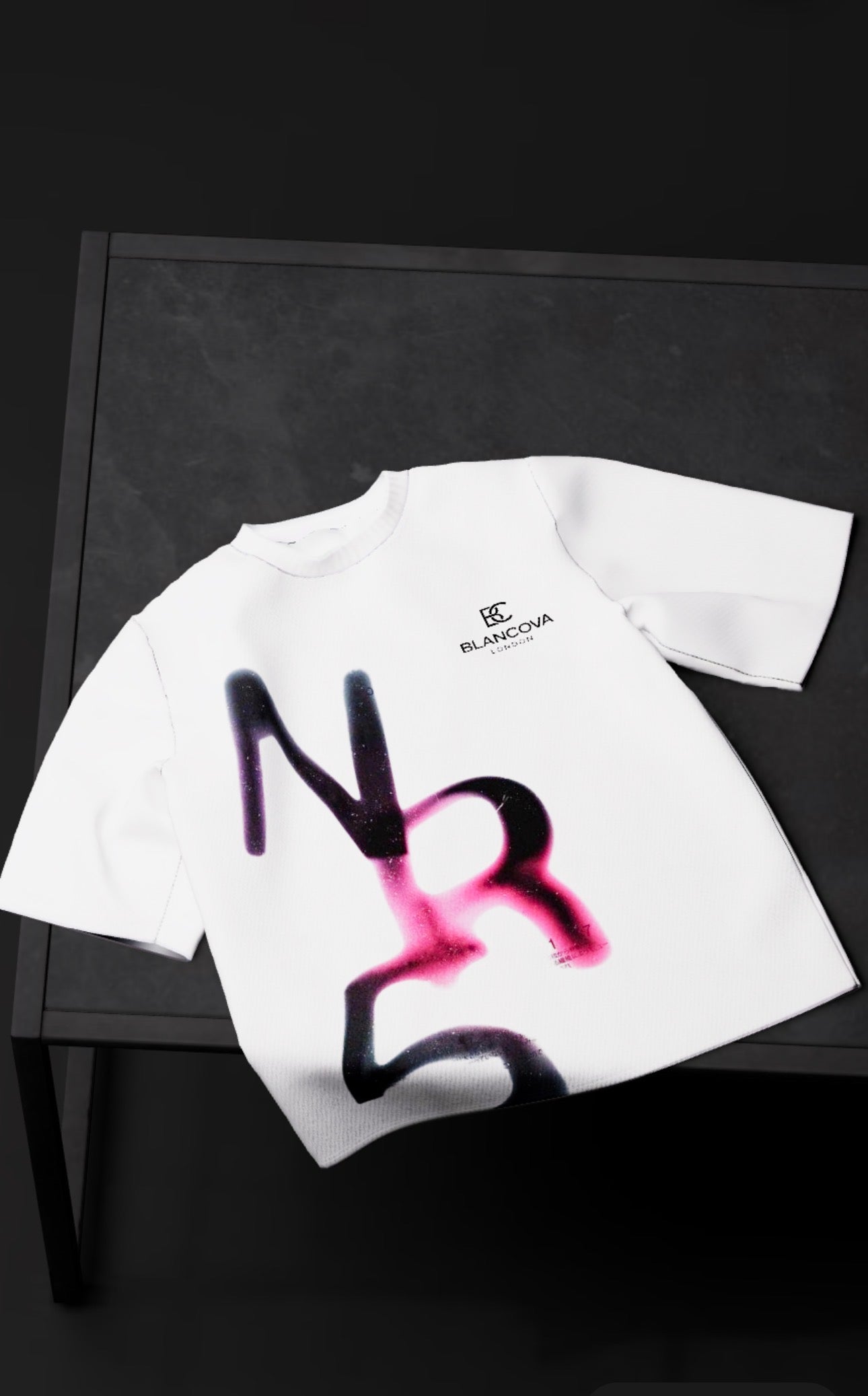 BLANCOVA “NR5” Oversized T-Shirt
