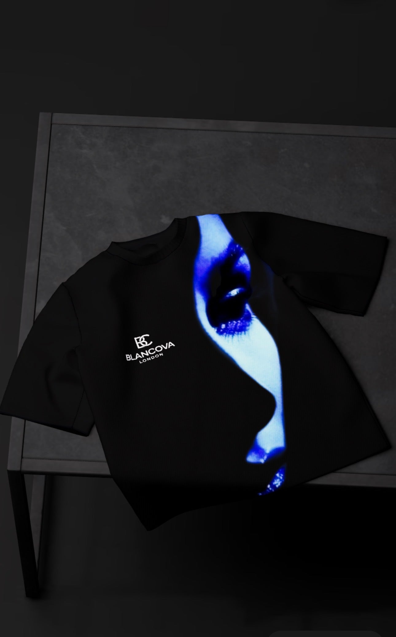 BLANCOVA “Diana” Oversized T-Shirt